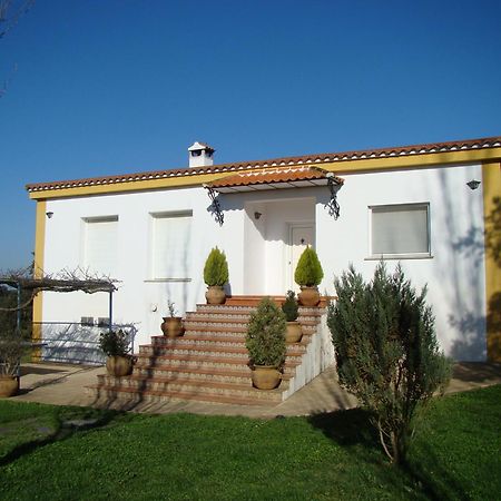 Finca Dehesa Tres Riveros Herrera de Alcántara エクステリア 写真
