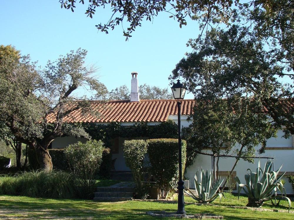 Finca Dehesa Tres Riveros Herrera de Alcántara エクステリア 写真